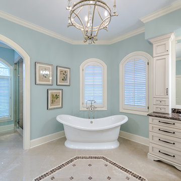 Master Bathroom: Spa Like Space