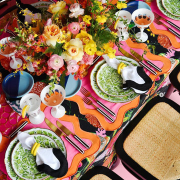 Hip Holiday Tablescape