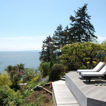 Hillside Zen Patio Overlooking ocean