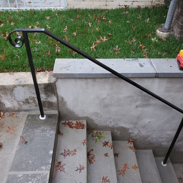 Single Line Hand Rails