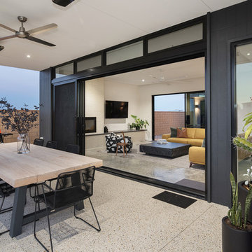 PORT GEOGRAPHE HOUSE