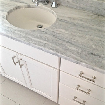 Sunset Park Custom Home - Secondary Bathroom