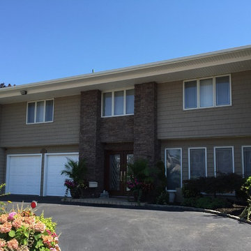Bellmore Siding - Tuscan Clay Shakes with Santa Fe Stacked Stone