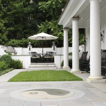 GREENWICH CARRIAGE HOUSE