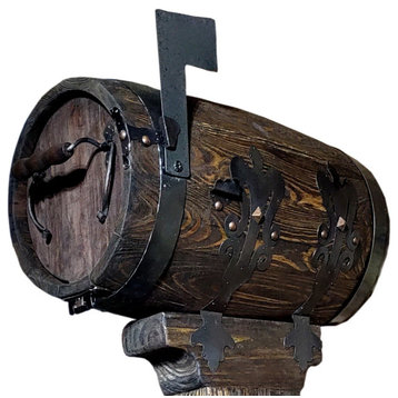 Barrel style hobbit mailbox with the post