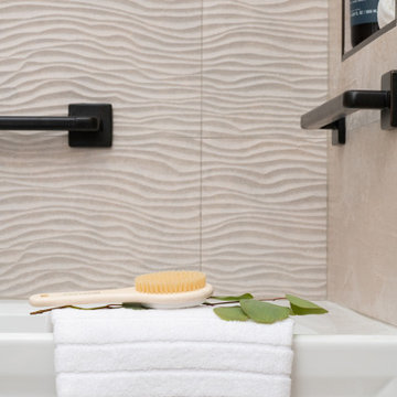 Textured Shower Wall Accent with Wavy Design