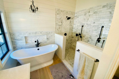 Inspiration for a farmhouse bathroom remodel in San Diego