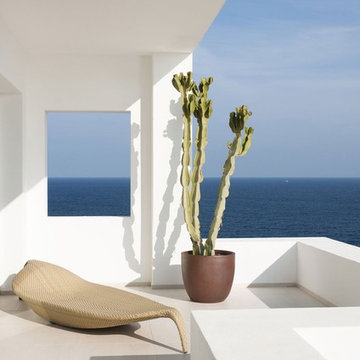 Can Soler Residence - In & outdoor porcelain surfaces