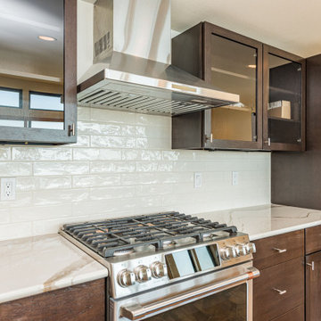 Port Townsend - Sun-Filled Solar Home