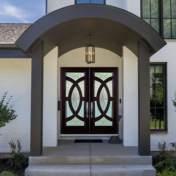 Bold Entryway That Blends Elegance and Strength