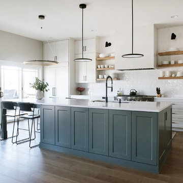 Modern Family Kitchen