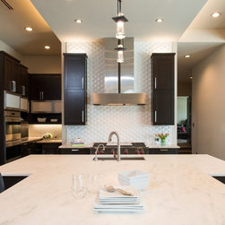 Modern Executive Estate in Chateau Du Lac, Flower Mound, TX - Products