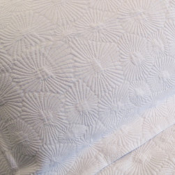 Hexo Organic Twin Size Coverlet - Quilts And Quilt Sets