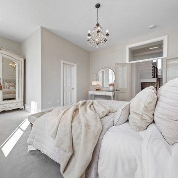 Luxury Master Bedroom in Pimlico