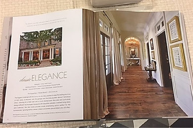 Hallway - traditional hallway idea in Houston