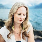 Emma Pigott's photo