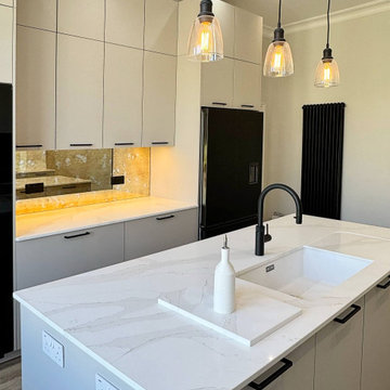Handleless Kitchen in Primrose Hill