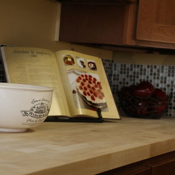 Findley & Myers Montauk Cherry Kitchen Cabinets
