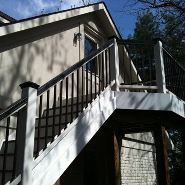 Lakehouse Deck
