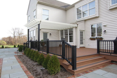 Example of a classic deck design in Philadelphia