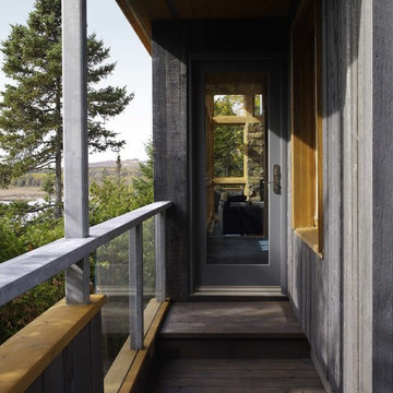 McKay Gauthier Cottage by YMa Architectes