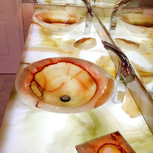 Onyx sinks