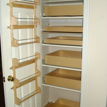 Walk In Pantry
