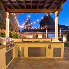 outdoor entertaining area