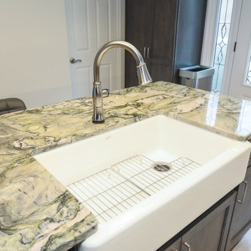 Gainesville Lake Home Remodeling - Kitchen, Butler's Pantry & Laundry