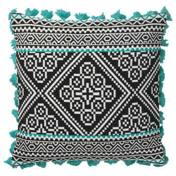 P0638 Pillow, Multi, 18"x18" Cover With Down