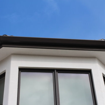 6 inch Angle Face/Flat Face Gutters with smooth Downspouts in Pacific Palisades