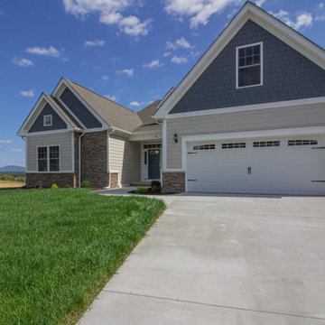 216 Windsor Drive - The Bingham