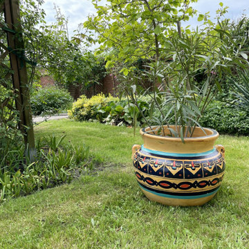 Garden and terrace pots