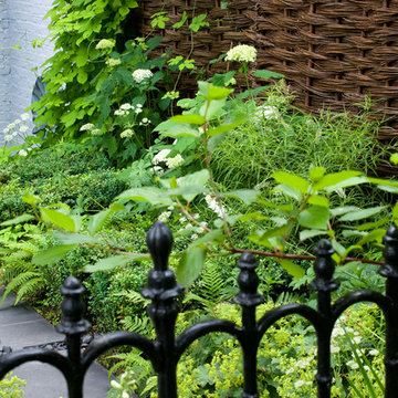 Holland Park Garden