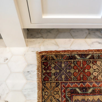 Shepherd's Lane Residence: Bathroom 2