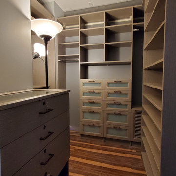Custom Walk-in Closet Design by Smart Closets
