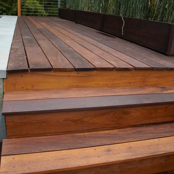 Modern backyard pool deck