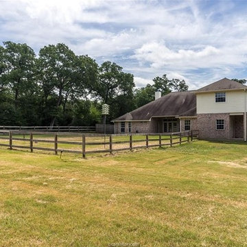 5822 Stallion Ridge