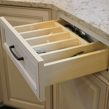 Moline, IL- Traditional and Timeless Kitchen Remodel
