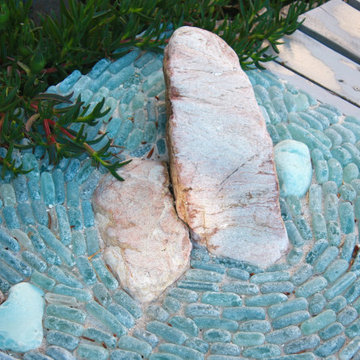 Rochers roses et mer méditerranée...