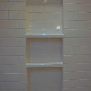 Colonial Cottage Bathrooms