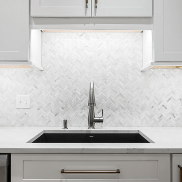 Space-Maximizing Chicago Kitchen