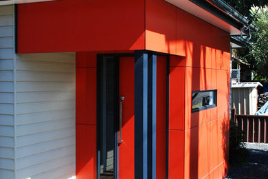 Design ideas for a contemporary entryway in Newcastle - Maitland.