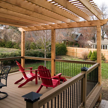 Boothe - Cedar Pergola over composite deck