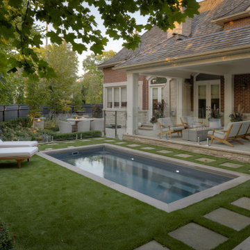 Intimate Outdoor Entertaining