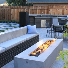 courtyard or outdoor kitchen