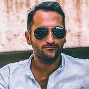 Bobby Larreas foto