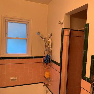 Bathroom Studio City - Before