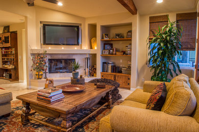 Arts and crafts living room photo in San Diego