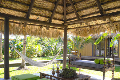 Patio - patio idea in Miami